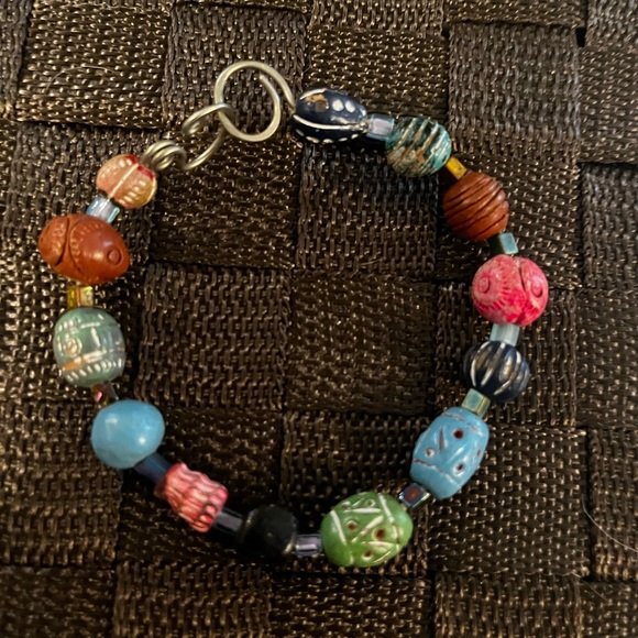 Colorful beaded bracelet from Guatemala - Picture 3 of 3